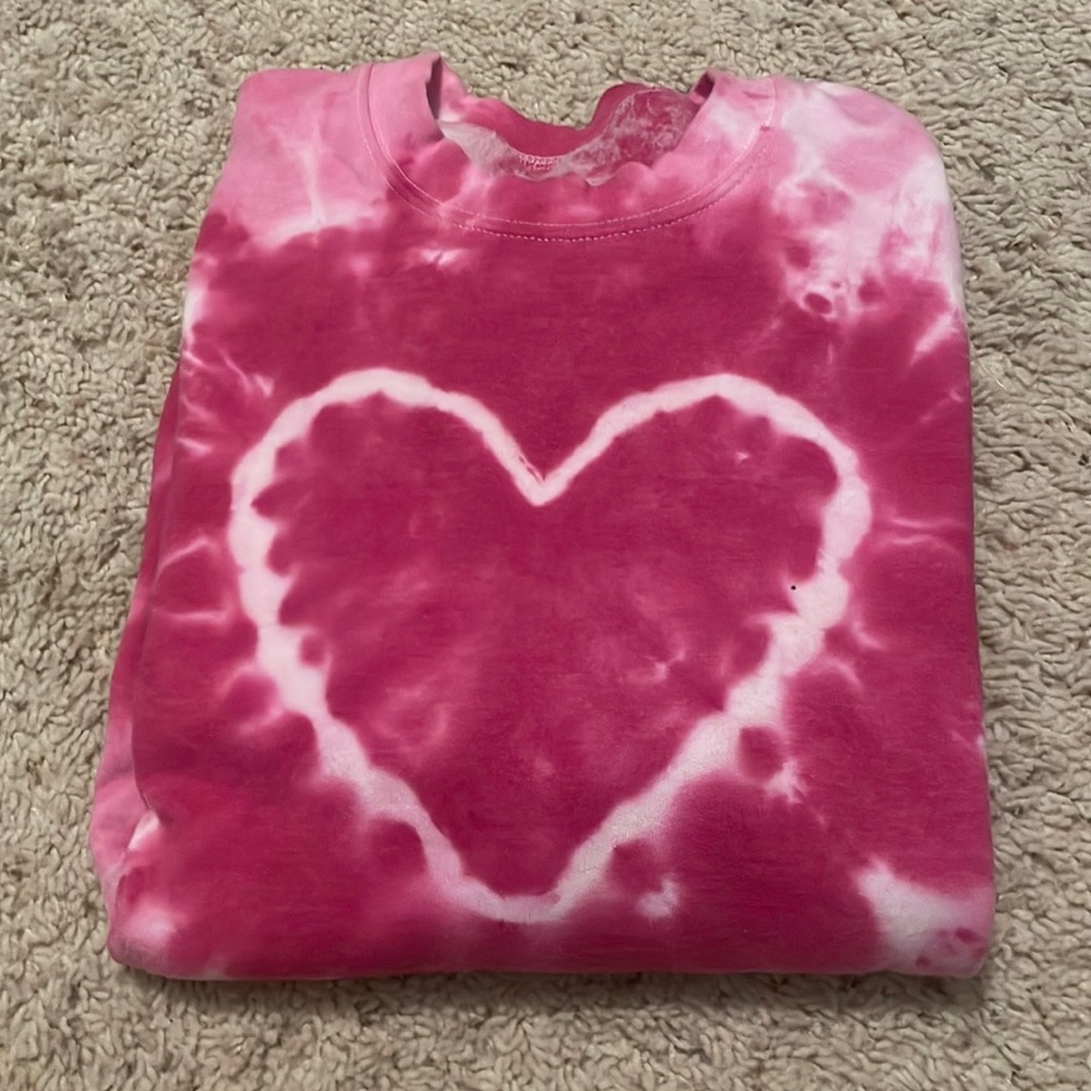 Urban Outfitters Heart crewneck